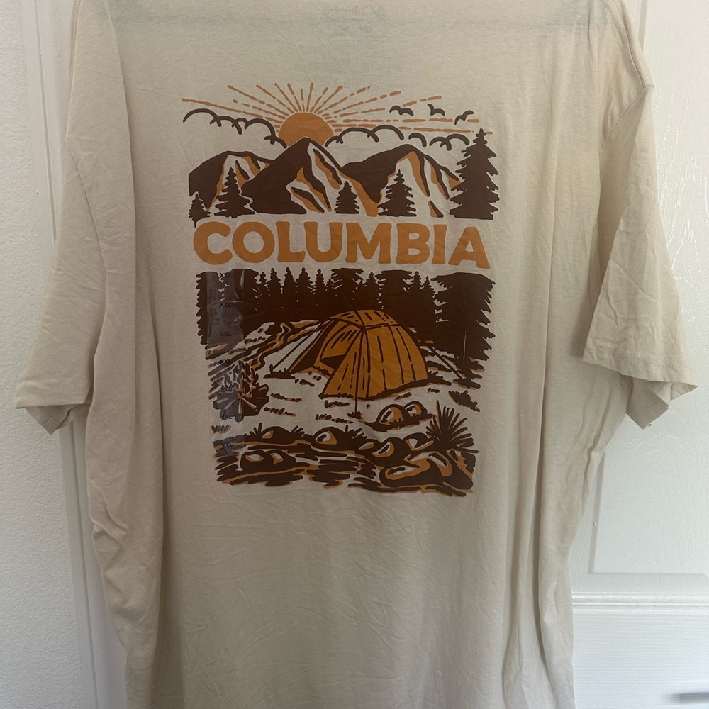 Columbia Graphic Tee
